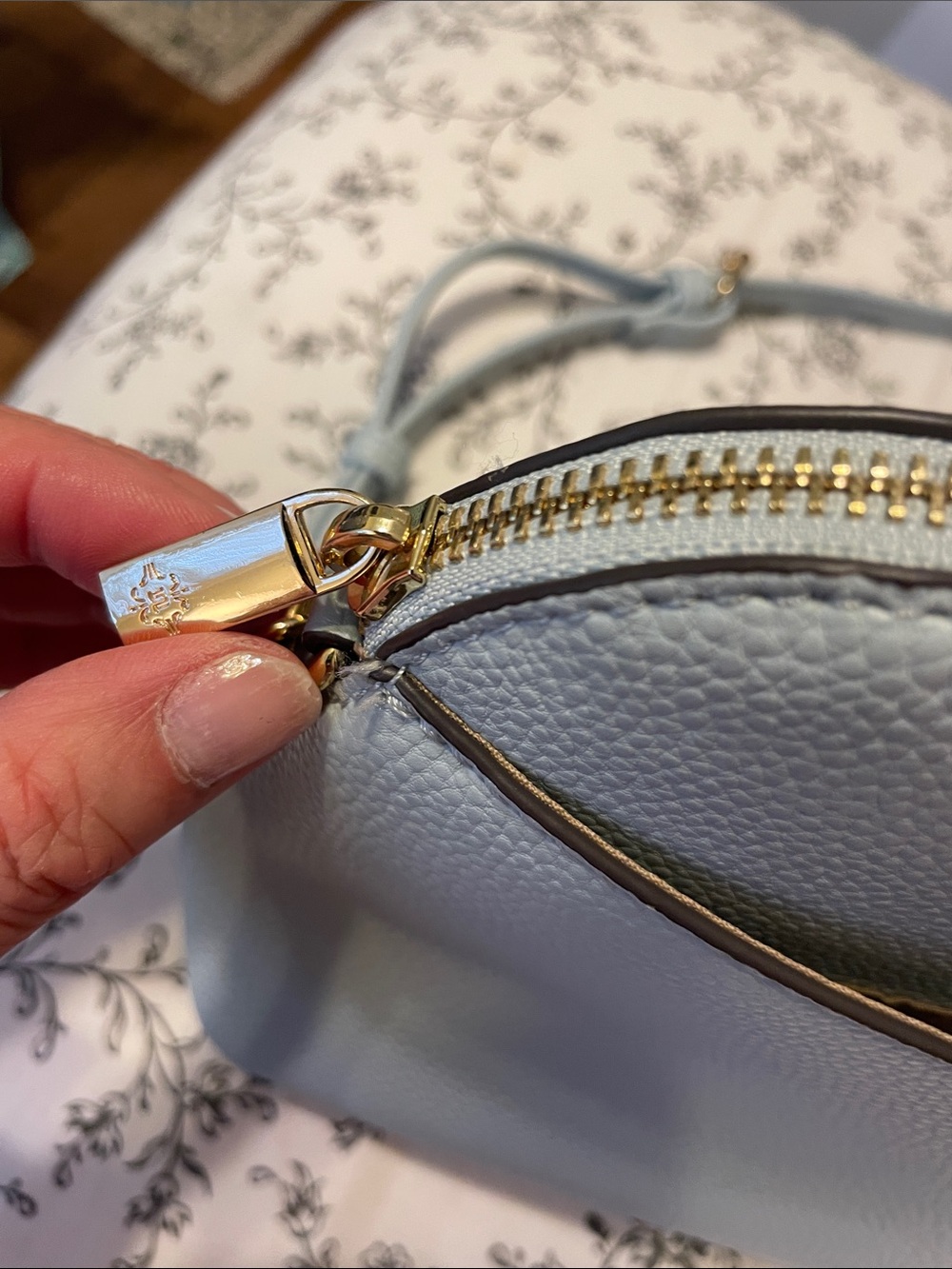 Nanette Lepore Powder Blue Crossbody Bag - Picture 5 of 8